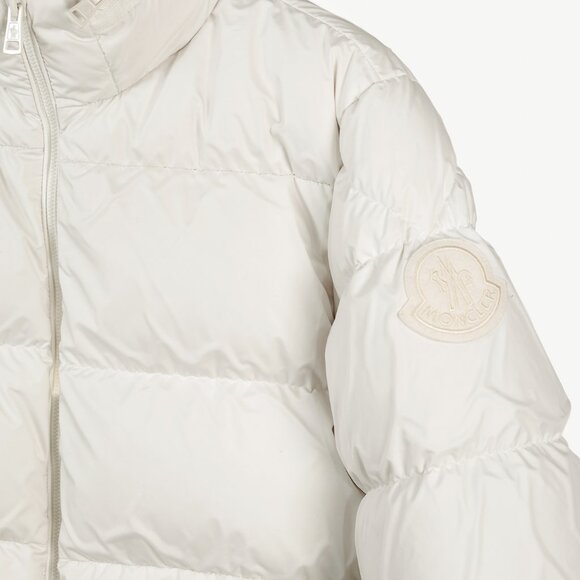 Moncler Genius Akishima White Quilted Down Jacket - Picture 7 of 16